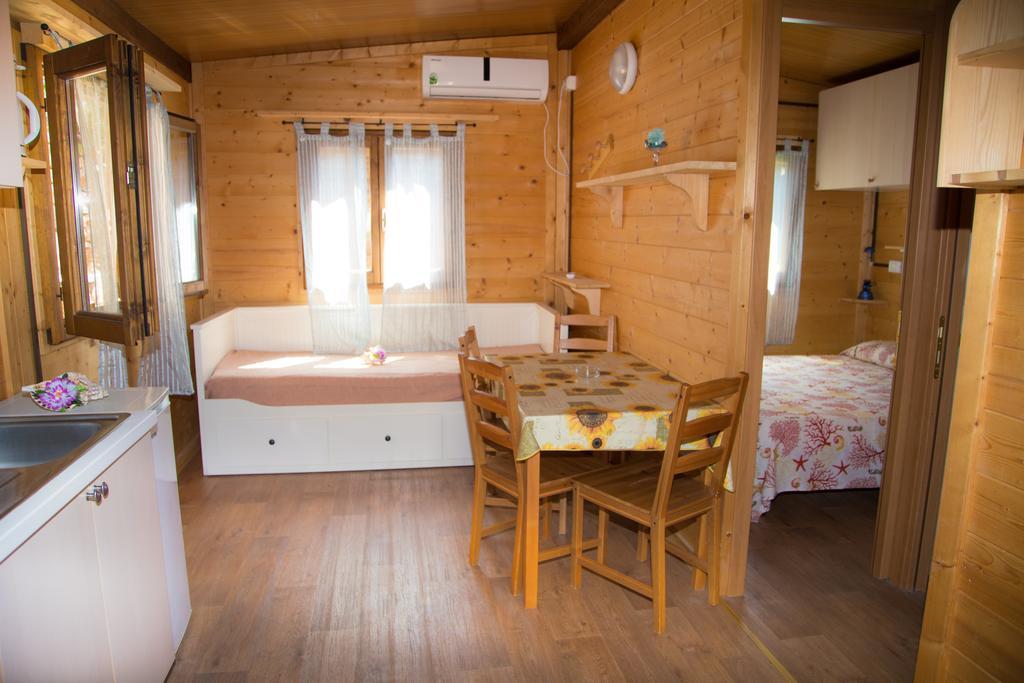 Elbadoc Camping Village Cavo Exterior photo